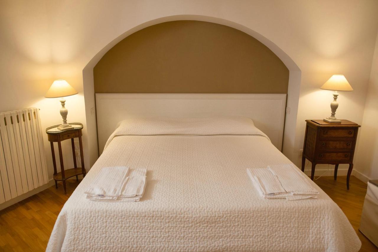 La Casa Di Ele Bed and Breakfast Matera Buitenkant foto
