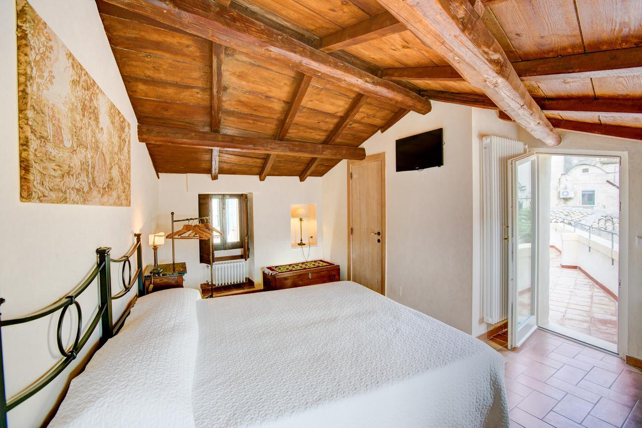 La Casa Di Ele Bed and Breakfast Matera Buitenkant foto
