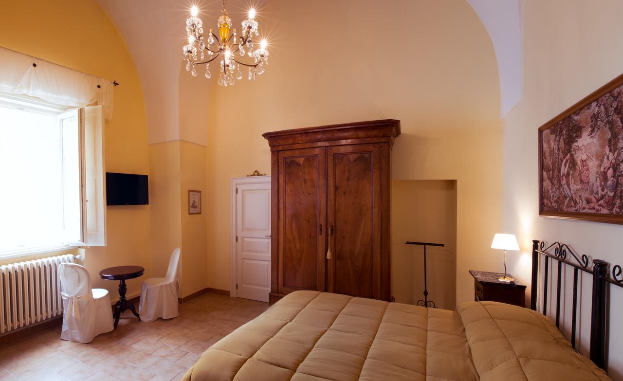 La Casa Di Ele Bed and Breakfast Matera Buitenkant foto